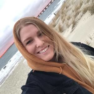 Meet your Posher, Rae